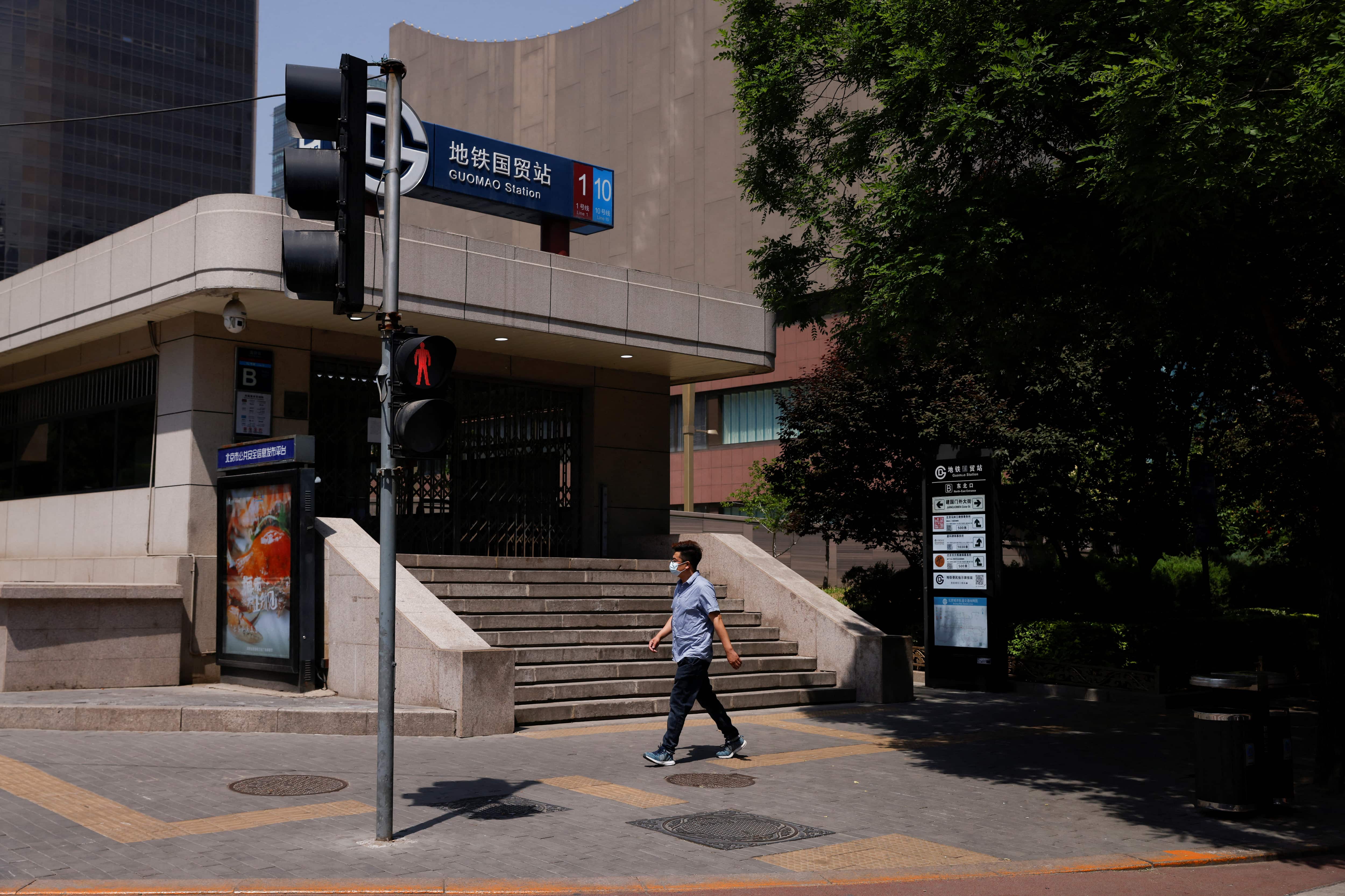 Beijing halts public transport amid Covid outbreak in China