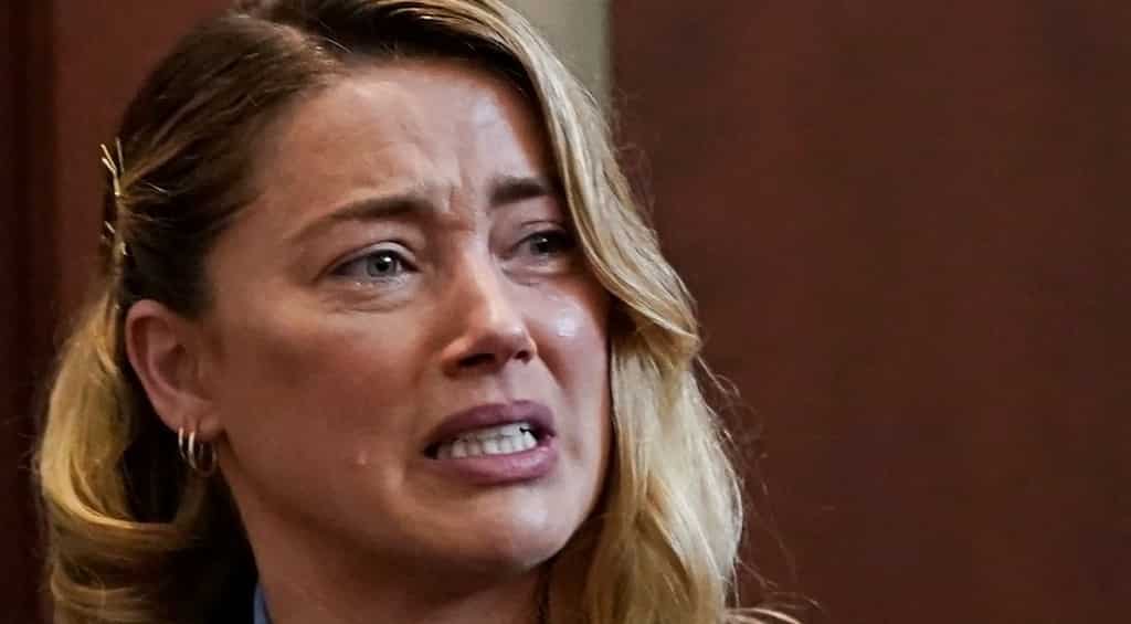 Tearful Amber Heard testifies ex-husband Johnny Depp turned violent
