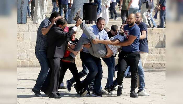 Jerusalem: Fresh clashes break out at Al-Aqsa mosque