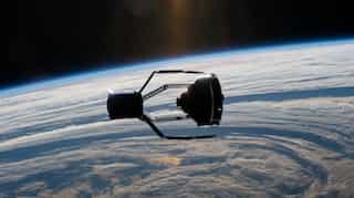 China successfully tests giant 'sail' to collect and clean up space junk