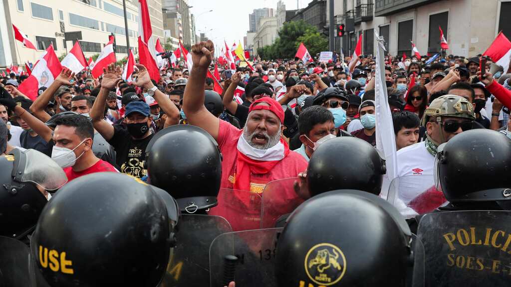 Peru protests: Protestors march on streets of Peru's capital Lima against new bill