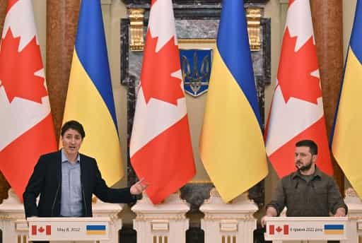 'Heinous war crimes': Canadian PM Trudeau visits Irpin, meets Zelensky in Kyiv