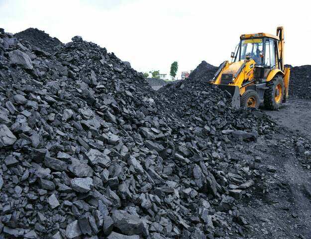 Power outage in India: Private mining miners in India to get the lease of abandoned coal pits?