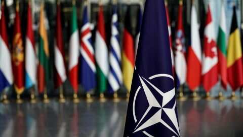 Sweden's ruling party backs NATO membership