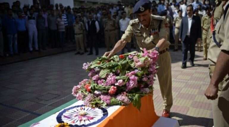 Terrorists shot dead J&K Police constable, rich floral tribute paid during wreathlaying ceremony
