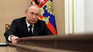 G7 nations talk of implementing Russian oil price cap 'urgently'