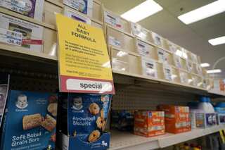 US: Mother selling 4,000 ounces of breast milk to help ease baby formula shortage