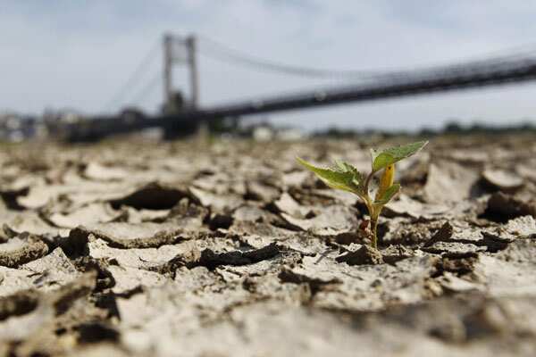 Changing weather patterns cause water shortage in Loire Valley