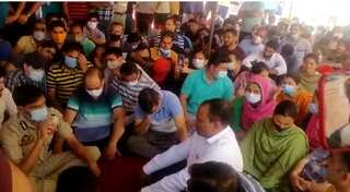 Police assure protesting Kashmiri Pandits of enhanced security