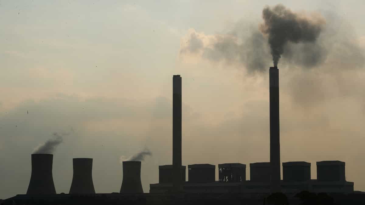 Pollution killing 9 million people a year, Africa hardest hit, says study