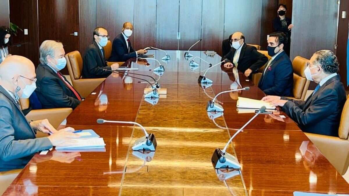 Diverting attention? As Pak faces turmoil at home, FM Bilawal rakes up J&K issue in meet with UN chief Diverting attention? As Pak faces turmoil at home, FM Bilawal rakes up J&K issue in meet with UN chief