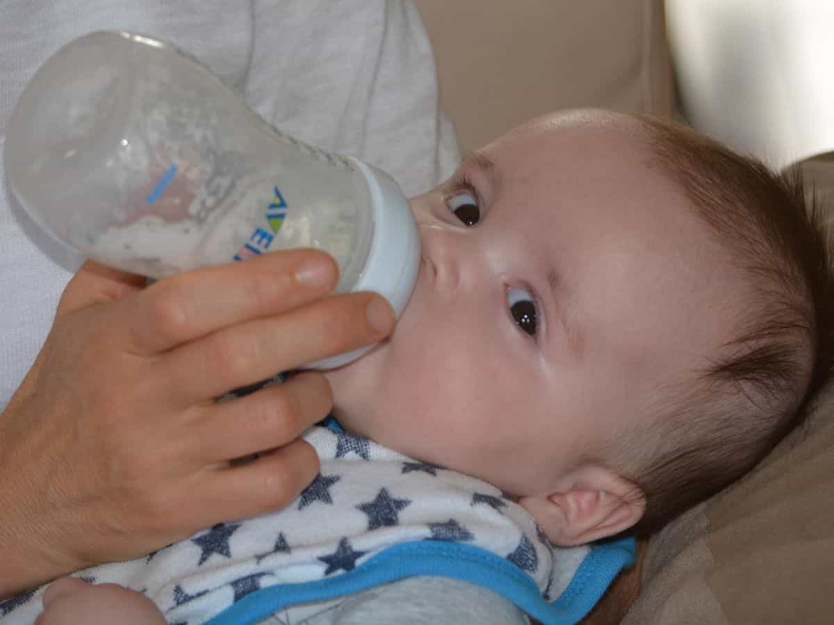 Why mothers shouldn't make DIY baby formula Here's what experts have