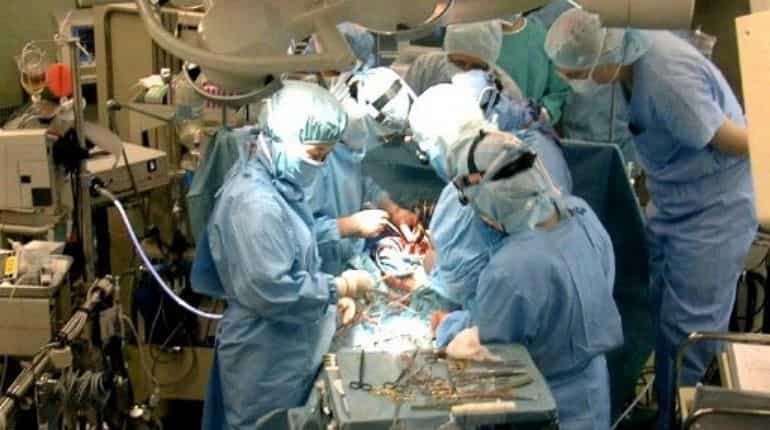 6-year-old brain dead girl saves 5 lives, becomes youngest organ donor at AIIMS Delhi 6-year-old brain dead girl saves 5 lives, becomes youngest organ donor at AIIMS Delhi