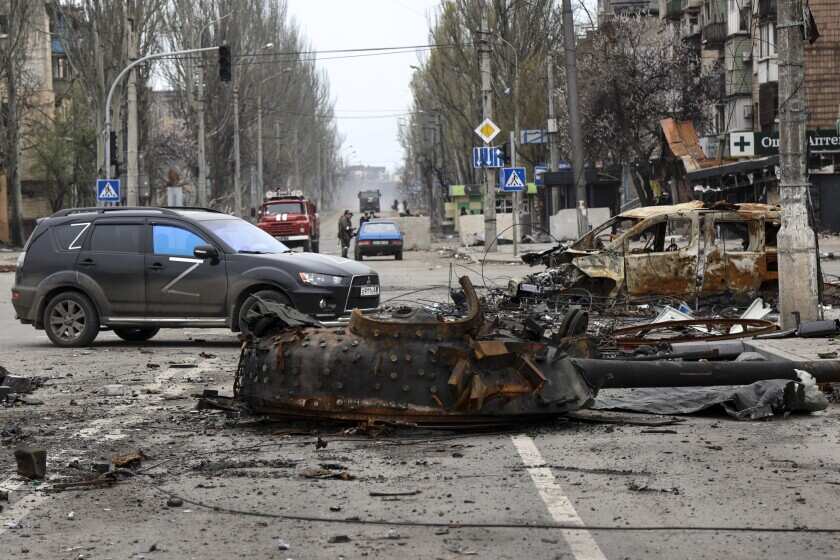 Russian invasion of Ukraine continues, Zelensky says diplomacy can end war