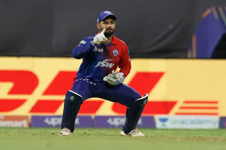 'Fumbles can happen': Rohit Sharma has his say on Rishabh Pant's captaincy errors against MI