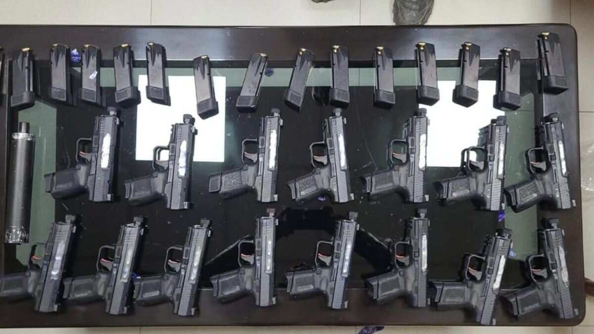 J&K: Police arrests five hybrid terrorists of LeT, 15 pistols recovered
