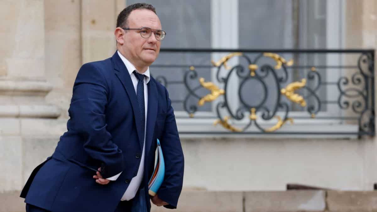 Scandal hits Macron's government just days after cabinet's appointment, minister accused of sexual assault