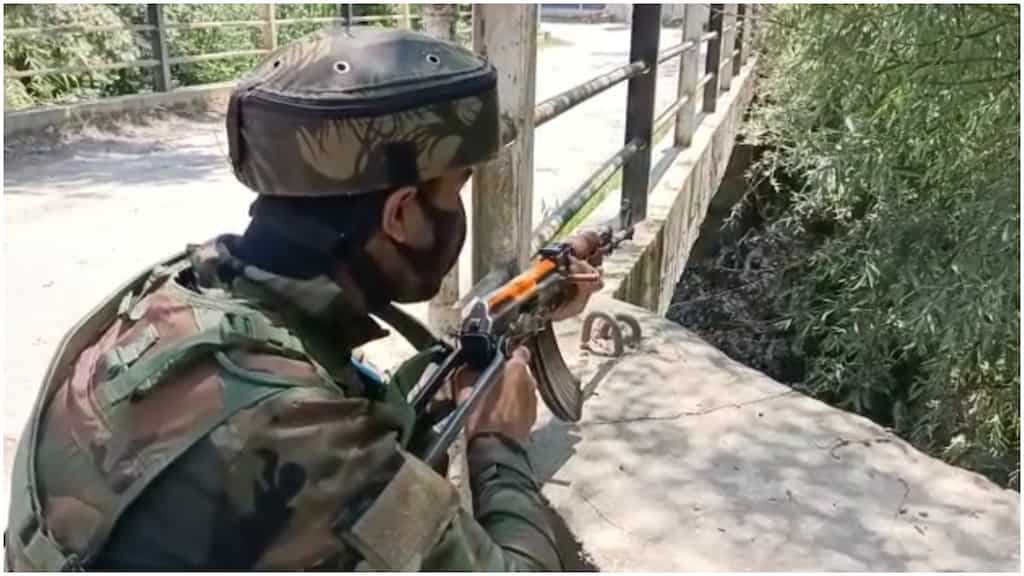 J&K: Actress Ambreen Bhat’s killers killed in Pulwama encounter