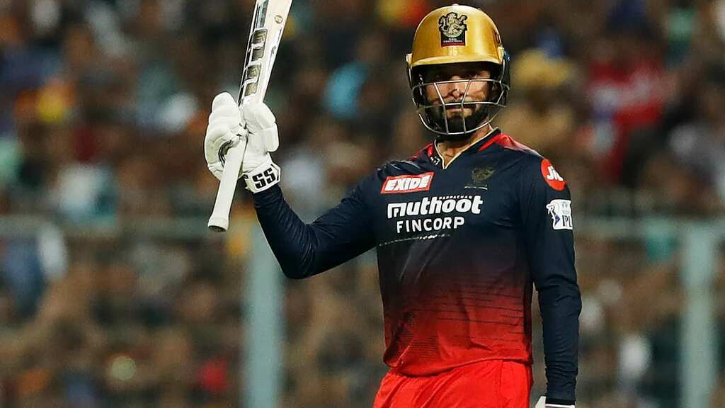 IPL 2024, SRH vs RCB: VIDEO | 6,6,6,6 - Rajat Patidar hits Mayank Markande for four consecutive sixes