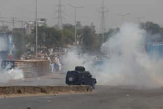 Pakistan seals off Islamabad ahead of PTI protests; anti-terror body warns of militant threat