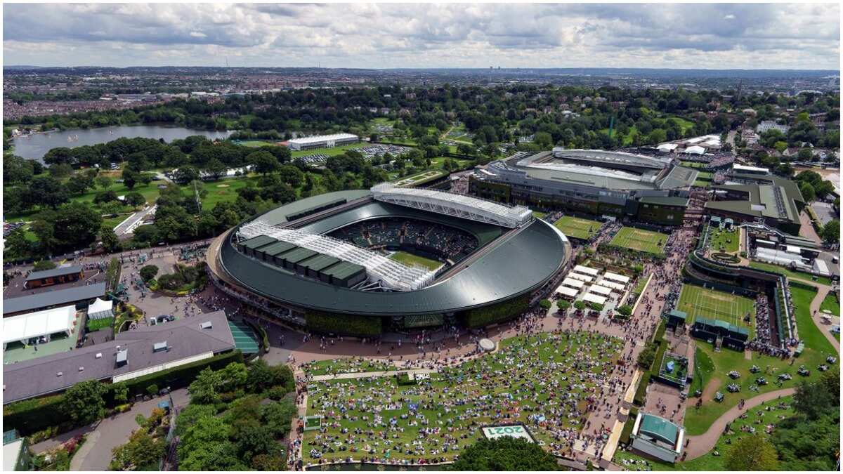 Wimbledon set to remove 'Miss' and 'Mrs' from honours boards: Report Wimbledon set to remove 'Miss' and 'Mrs' from honours boards: Report