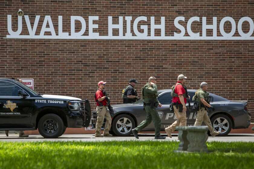 Texas school shooting: Police lost an hour waiting for back up, angry parents confront them
