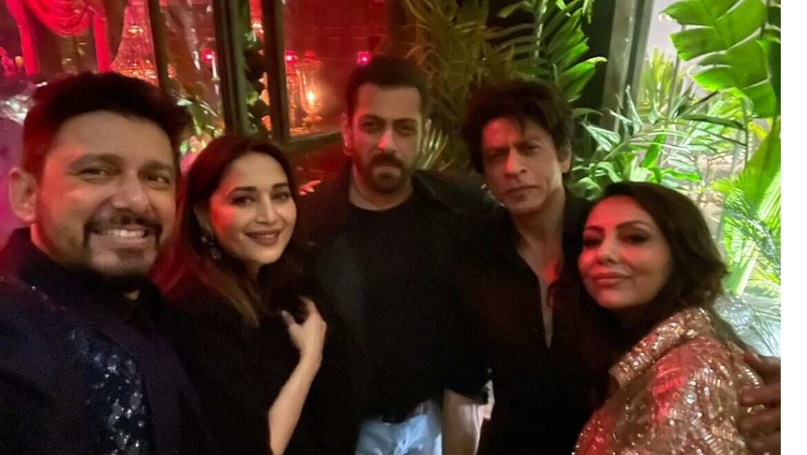 Fans get nostalgic as Salman Khan and Shah Rukh Khan join Madhuri Dixit for an iconic selfie Fans get nostalgic as Salman Khan and Shah Rukh Khan join Madhuri Dixit for an iconic selfie
