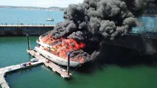 UK: Massive fire breaks out at multi-million-dollar luxury superyacht, video goes viral