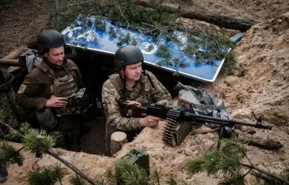 Ukraine under attack: Russia claims control over Lyman town