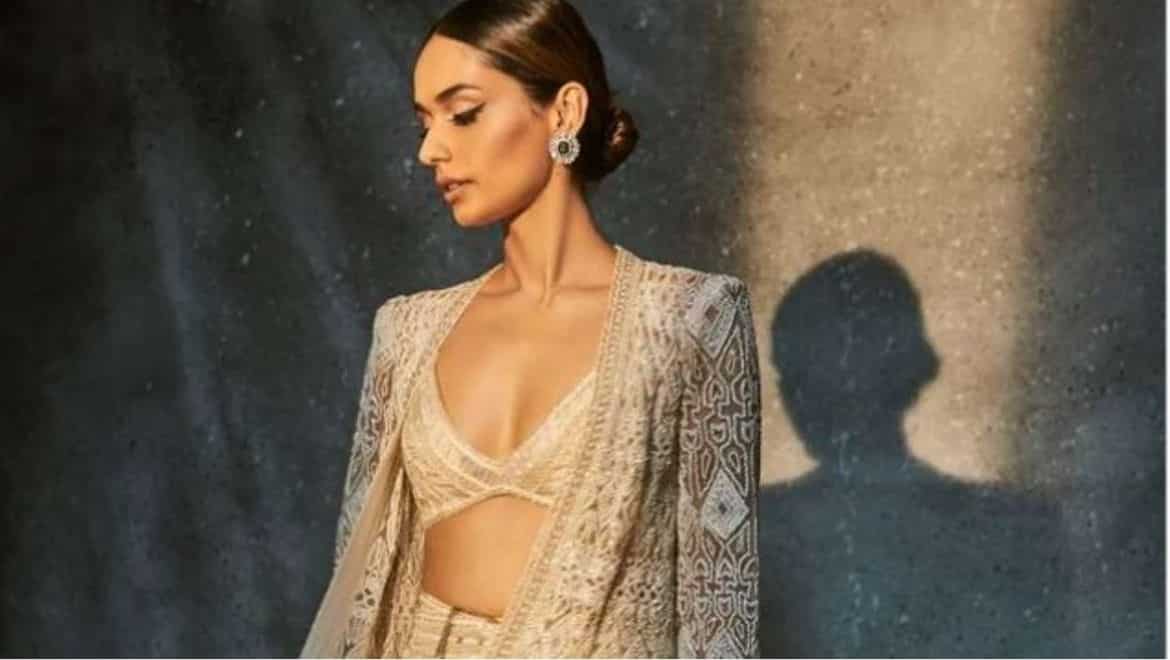 ‘Samrat Prithviraj’ actor Manushi Chhillar looks elegant in an ivory sharara, see pics ‘Samrat Prithviraj’ actor Manushi Chhillar looks elegant in an ivory sharara, see pics