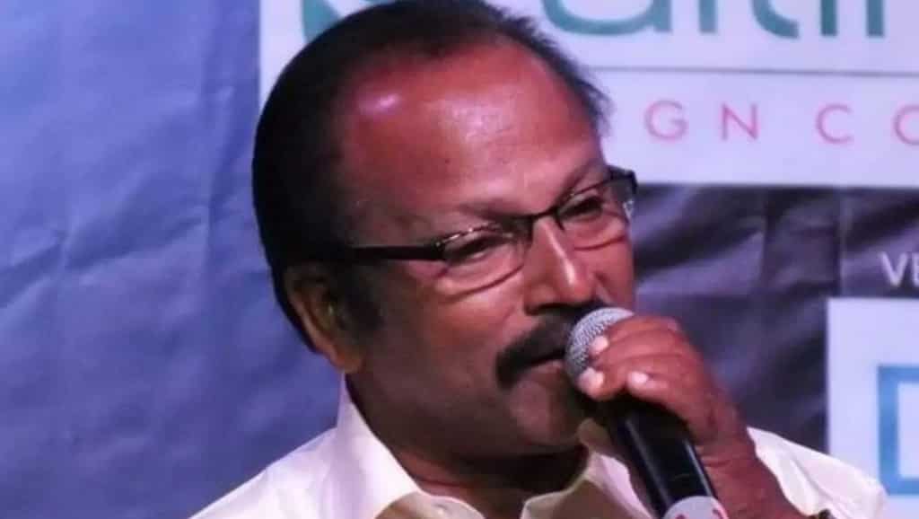 Veteran Malayali singer Edava Basheer collapses and dies on stage during Live concert; Fans express grief