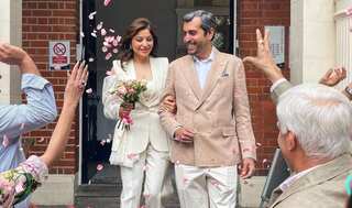 Kanika Kapoor shares glimpse from her court wedding in London