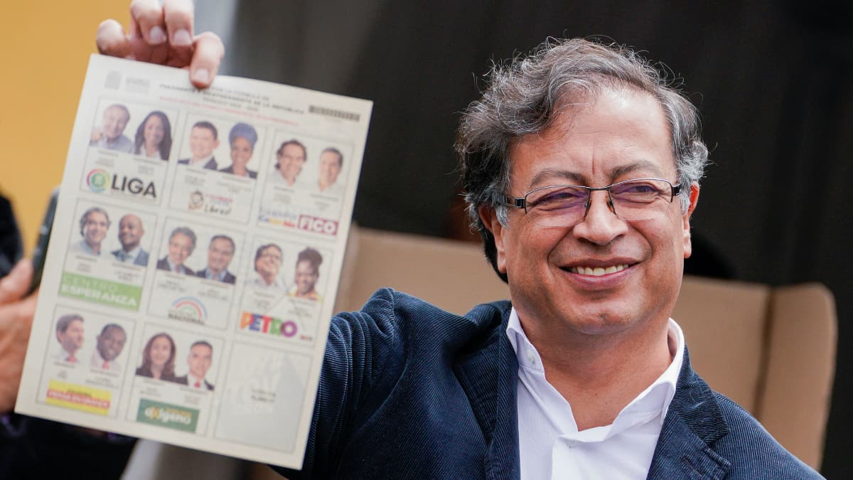 Colombia election: Leftist Gustavo Petro wins first round of presidential vote Colombia election: Leftist Gustavo Petro wins first round of presidential vote