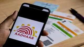 Widespread panic on social media forces India to withdraw Aadhaar card warning