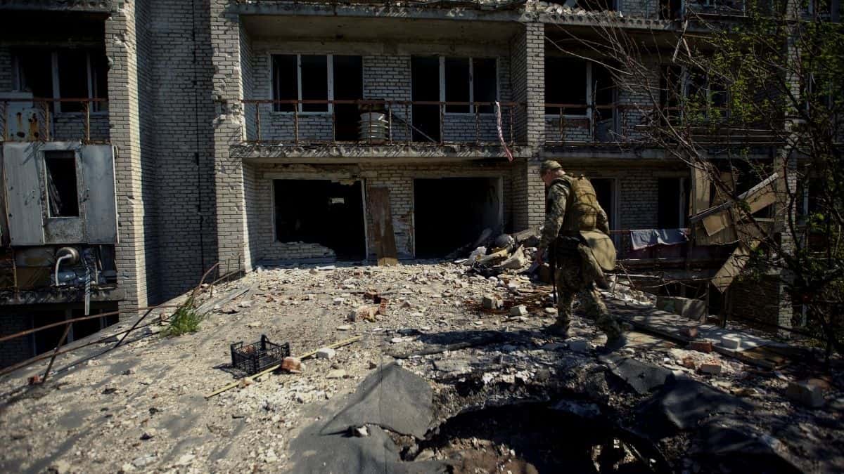 Ukraine identifies 'few thousand' war crimes in Donbas; Zelensky says situation 'extremely difficult' Ukraine identifies 'few thousand' war crimes in Donbas; Zelensky says situation 'extremely difficult'