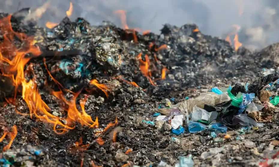 Toxic smoke and suspicious plastic plant fires in Turkey