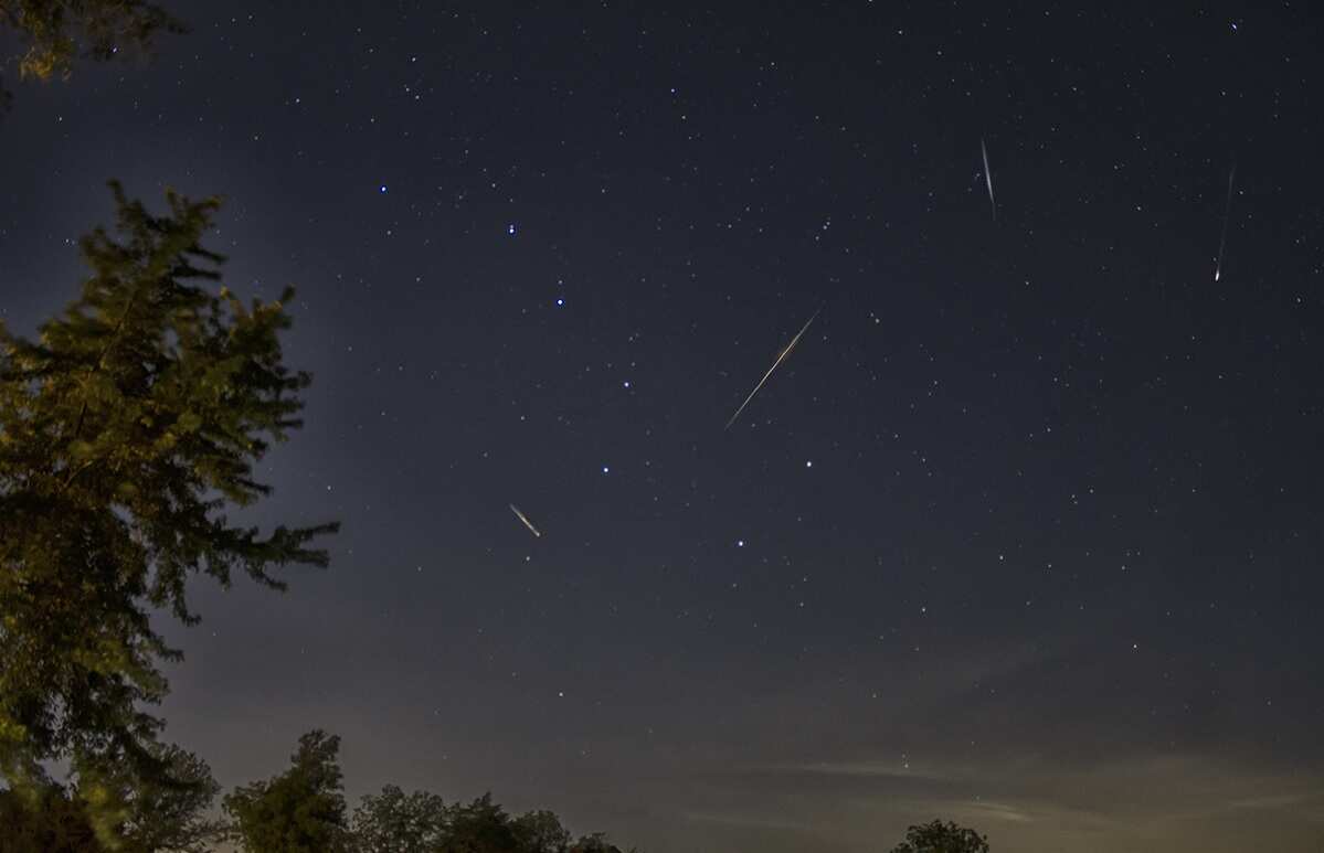 (@T_Hofelich) (@T_Hofelich) Meteor shower in Ohio