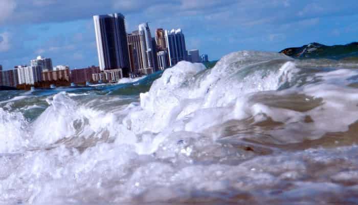 Climate crisis: How can coastal areas survive rise in sea level?