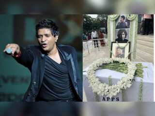 Kolkata bids farewell to KK with gun salute, Mamata Banerjee offers floral tribute