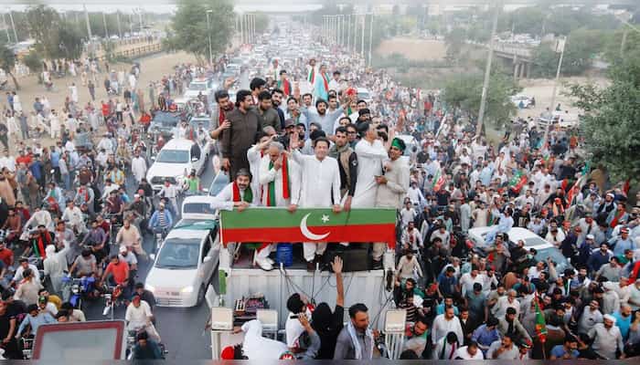 Pakistan's Supreme court seeks a report on violence at Freedom March