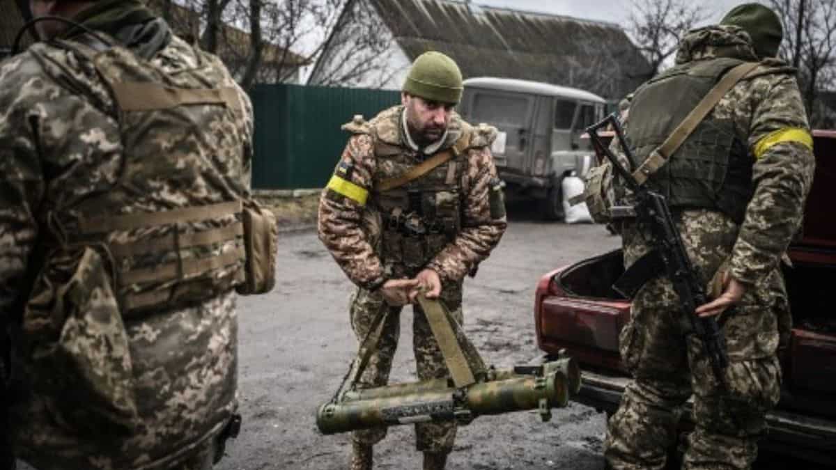 May 31: Russia seizes part of eastern city