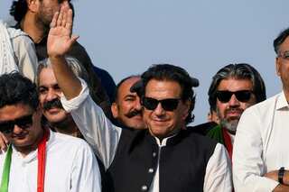 'Future is dark': Imran attacks Pakistan's 'imported government'