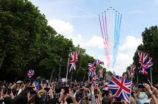 Russian TV mocks ‘opulent’ Queen's platinum jubilee, warns UK to ‘brace for power cuts’