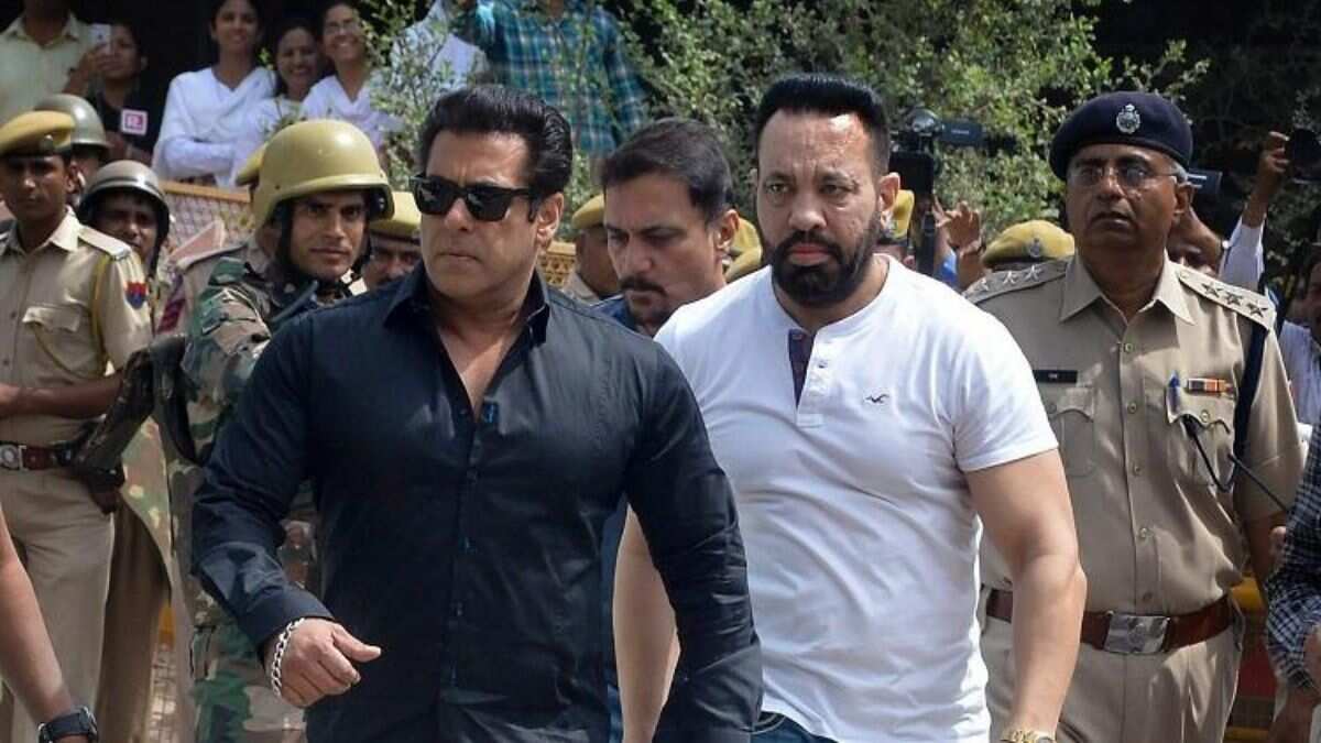 Mumbai Police tighten security for Salman Khan & his family after threat letter Mumbai Police tighten security for Salman Khan & his family after threat letter