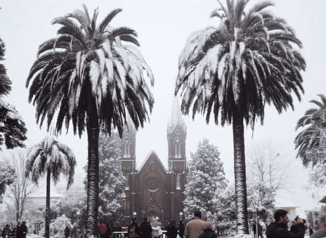 Residents of El Alto taken by surprise as winter hits Bolivia earlier than usual