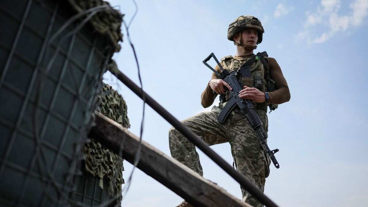 High-tech Western weapons pose challenge for untrained Ukrainian soldiers