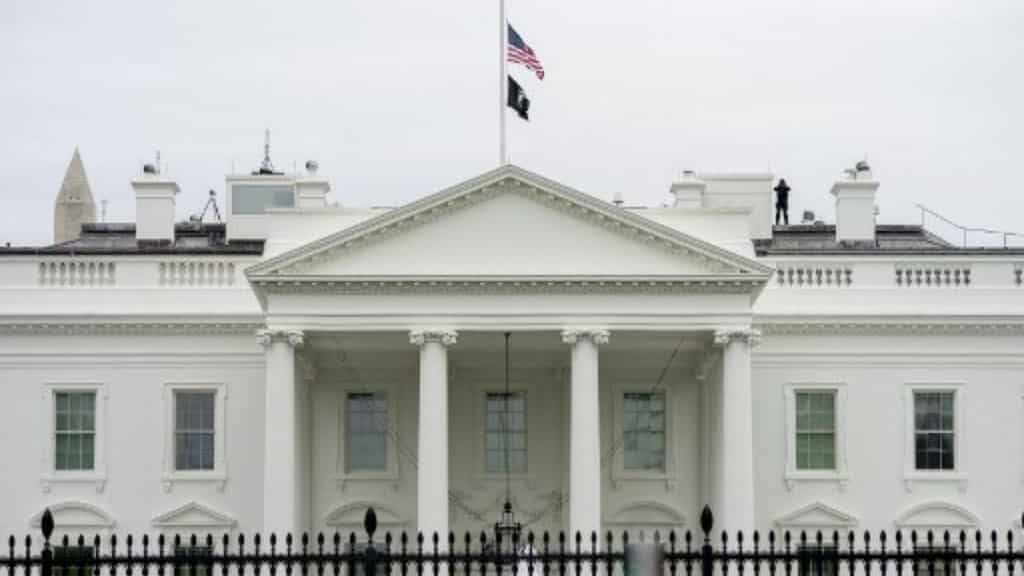 US bars Cuba, Venezuela from Americas summit; Mexican leader sits out