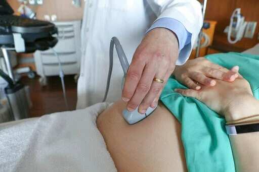 Poland's pregnancy register: Doctors must record information about pregnancies