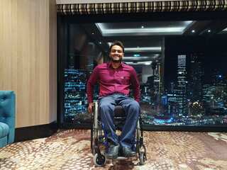 Indian para swimmer waited for one-and-a-half hours to get a wheelchair at IGI airport