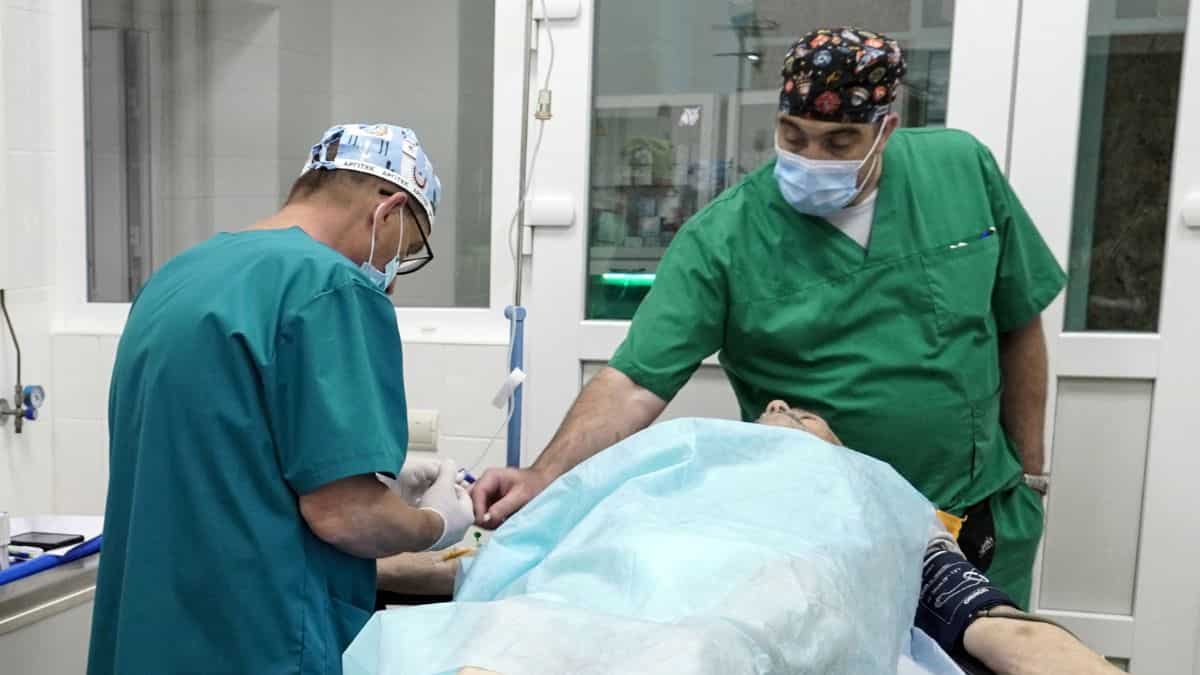 Weight-loss surgery cuts the risk of developing cancer by 37%